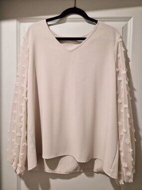 Elegant Ivory Blouse with Textured Sheer Puff Sleeves Size XL